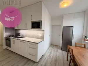 Pronájem bytu 2+1, Olomouc, Jeremiášova, 54 m2
