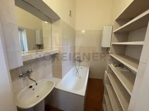 Pronájem bytu 2+kk, Pardubice, Hronovická, 50 m2