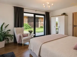 Prodej rodinného domu, Úžice, 230 m2