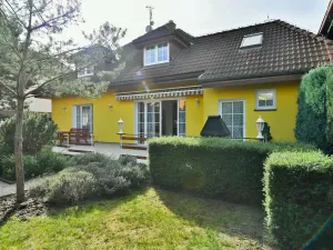 Pronájem rodinného domu, Praha - Štěrboholy, K valu, 220 m2