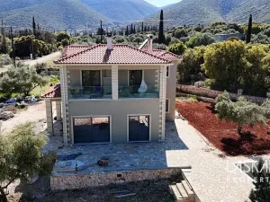 Prodej rodinného domu, Ostrov Kefalonia, Argostoli, Sami, Řecko, 145 m2