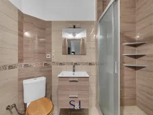 Prodej rodinného domu, Doksy, náměstí Republiky, 470 m2