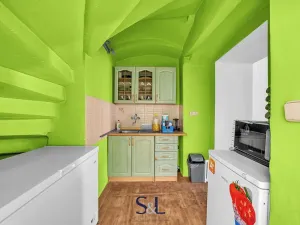 Prodej rodinného domu, Doksy, náměstí Republiky, 470 m2