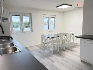 Pronájem bytu 4+1, Benešov, Antuškova, 114 m2