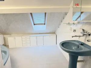 Pronájem bytu 4+1, Benešov, Antuškova, 114 m2