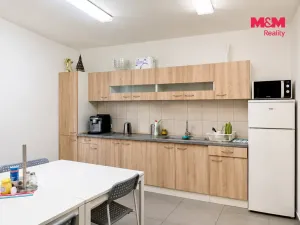 Pronájem kanceláře, Rybitví, 35 m2