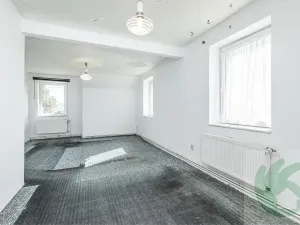Prodej rodinného domu, Liberec, Charbinská, 240 m2