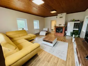 Prodej rodinného domu, Čtveřín - Doubí, 130 m2