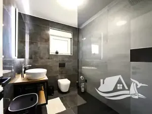 Prodej vily, Vrsi, Chorvatsko, 209 m2