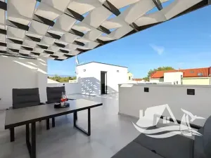 Prodej vily, Vrsi, Chorvatsko, 209 m2