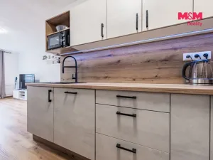 Prodej bytu 2+kk, Příbram - Příbram V-Zdaboř, Družstevní, 44 m2