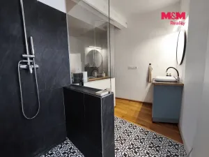 Pronájem bytu 1+1, Praha - Vinohrady, Šafaříkova, 31 m2