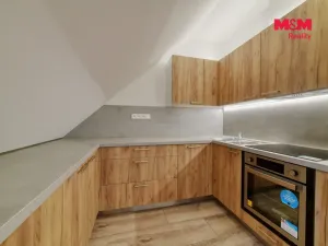 Prodej činžovního domu, Luby, Revoluční, 218 m2