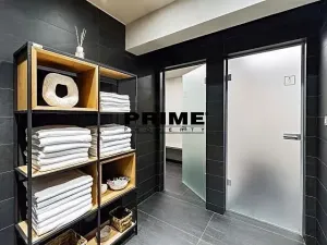 Pronájem bytu 2+kk, Praha - Smíchov, Holečkova, 76 m2