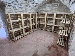 Pronájem skladu, Praha - Libeň, Zvonařovská, 25 m2