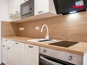 Prodej bytu 2+1, Česká Lípa, Železničářská, 61 m2