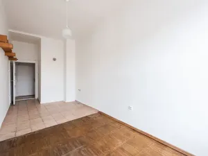 Prodej bytu 2+kk, Praha - Karlín, Jirsíkova, 45 m2