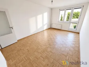 Prodej bytu 3+1, Orlová, Lesní, 75 m2