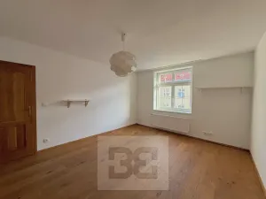 Pronájem bytu 3+kk, Jičín, Barákova, 70 m2