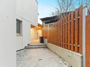 Prodej rodinného domu, Praha - Kyje, Sklenská, 200 m2
