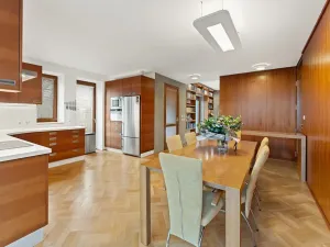 Prodej rodinného domu, Praha - Kyje, Sklenská, 200 m2