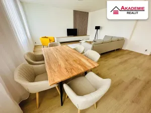 Pronájem bytu 4+kk, Brno, Svatopluka Čecha, 119 m2