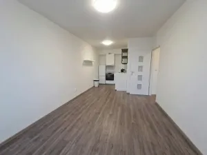 Pronájem bytu 2+kk, Praha - Záběhlice, Jabloňová, 40 m2