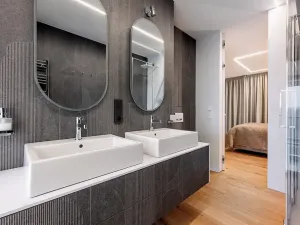 Pronájem bytu 3+kk, Praha, Mezitraťová, 110 m2