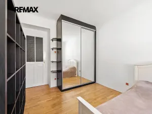 Prodej bytu 3+1, Praha - Nusle, Jaromírova, 80 m2