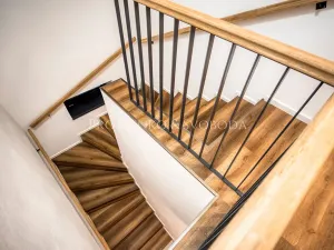 Prodej rodinného domu, Kamenice nad Lipou, Dobšova, 215 m2