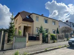 Prodej bytu 3+1, Vlašim, U Lesa, 73 m2