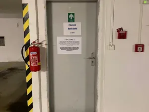 Pronájem garážového stání, Praha - Stodůlky, Petržílkova, 23 m2