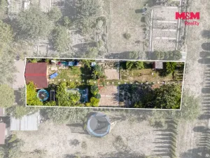 Prodej zahrady, Rybitví, 185 m2