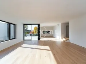 Prodej rodinného domu, Velké Popovice, Malostranská, 350 m2