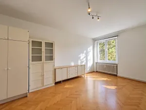 Pronájem bytu 2+1, Praha - Kobylisy, Březiněveská, 80 m2