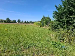 Prodej pozemku pro bydlení, Sluštice, 1015 m2