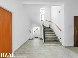 Prodej bytu 3+1, Přeštice, Nepomucká, 76 m2