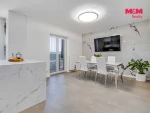 Prodej bytu 4+kk, Králův Dvůr - Levín, Na Lucberku, 141 m2