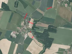 Prodej pole, Lom, 7700 m2