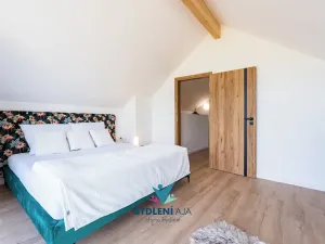 Prodej rodinného domu, Bystřany, 284 m2