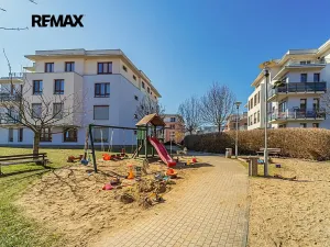 Pronájem bytu 2+kk, Slaný, Kybalova, 56 m2