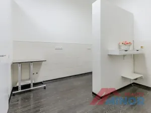 Pronájem ordinace, Slaný, Masarykovo náměstí, 69 m2