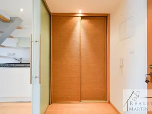 Prodej bytu 1+1, Praha, Bartoškova, 62 m2