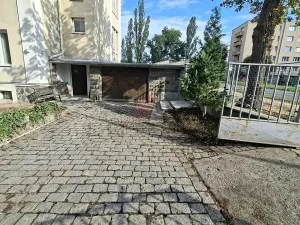 Pronájem garáže, Kolín, Ovčárecká, 25 m2