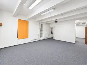 Pronájem kanceláře, Hradec Králové, Kollárova, 60 m2