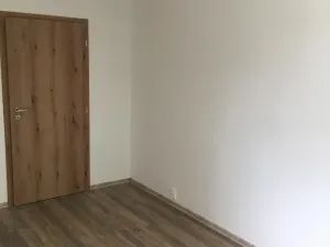 Pronájem bytu 1+1, Uherské Hradiště, Na Rybníku, 38 m2