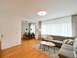 Pronájem bytu 3+kk, Praha - Radlice, Kroupova, 87 m2