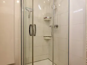 Prodej skladu, Hořovice, nábřeží Hynka Šlosara, 4000 m2