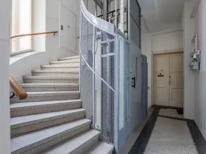 Pronájem bytu 2+kk, Praha - Nové Město, Novomlýnská, 57 m2