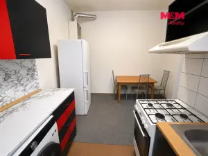 Prodej bytu 2+1, Opava - Předměstí, Komenského, 78 m2